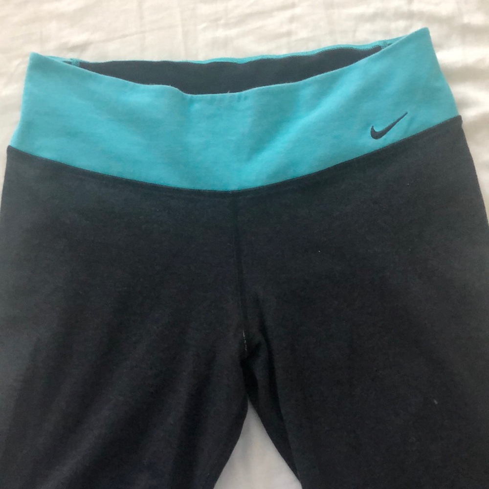 Nike leggings